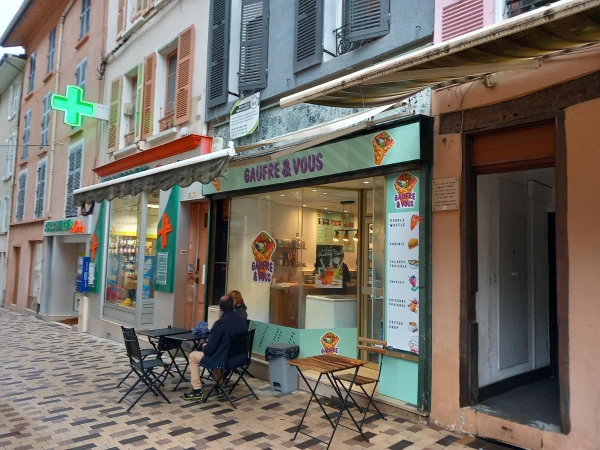 Le Splendid Allevard Exterior foto